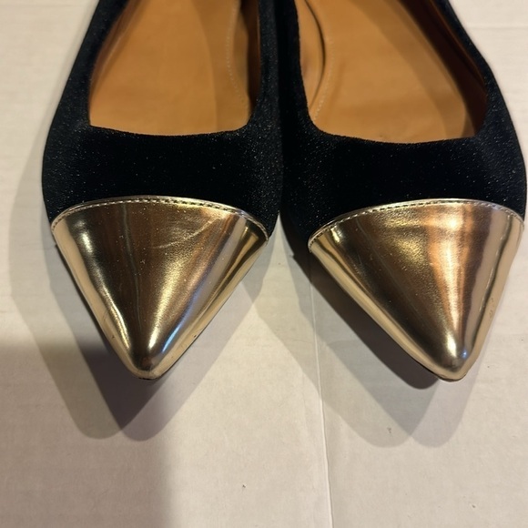 J Crew Amelia velvet cap gold toe flats black velvet pointy shoes size 8 1/2 - Picture 2 of 10